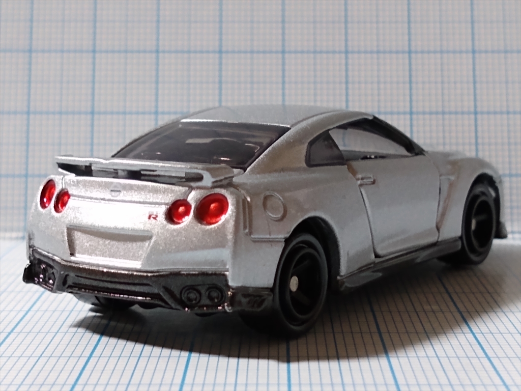 トミカ No.23 日産 GT-R（初回特別仕様）の画像４