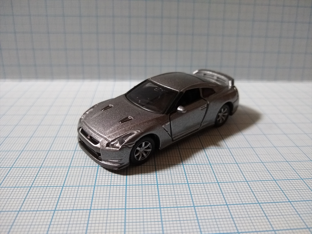 トミカ リミテッド 0099 日産 GT-Rの画像１