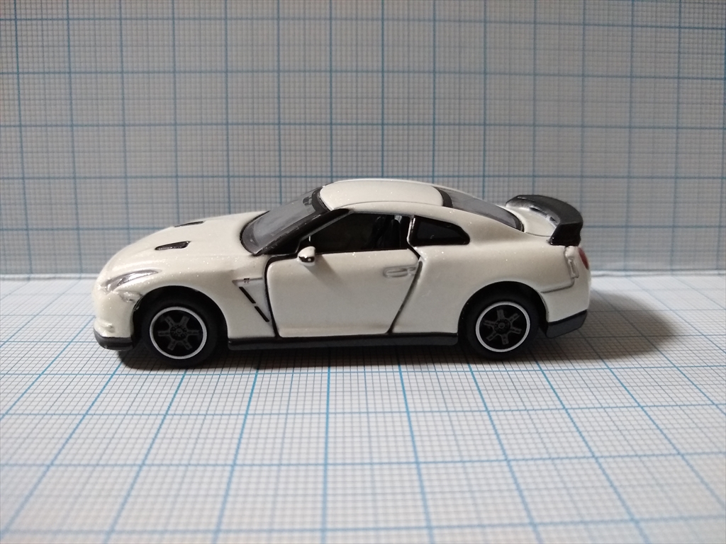 トミカ リミテッド TL0136 日産 GT-R SpecVの画像５