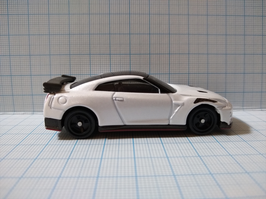 トミカ No.78 日産 GT-R NISMO 2020 モデルの画像３