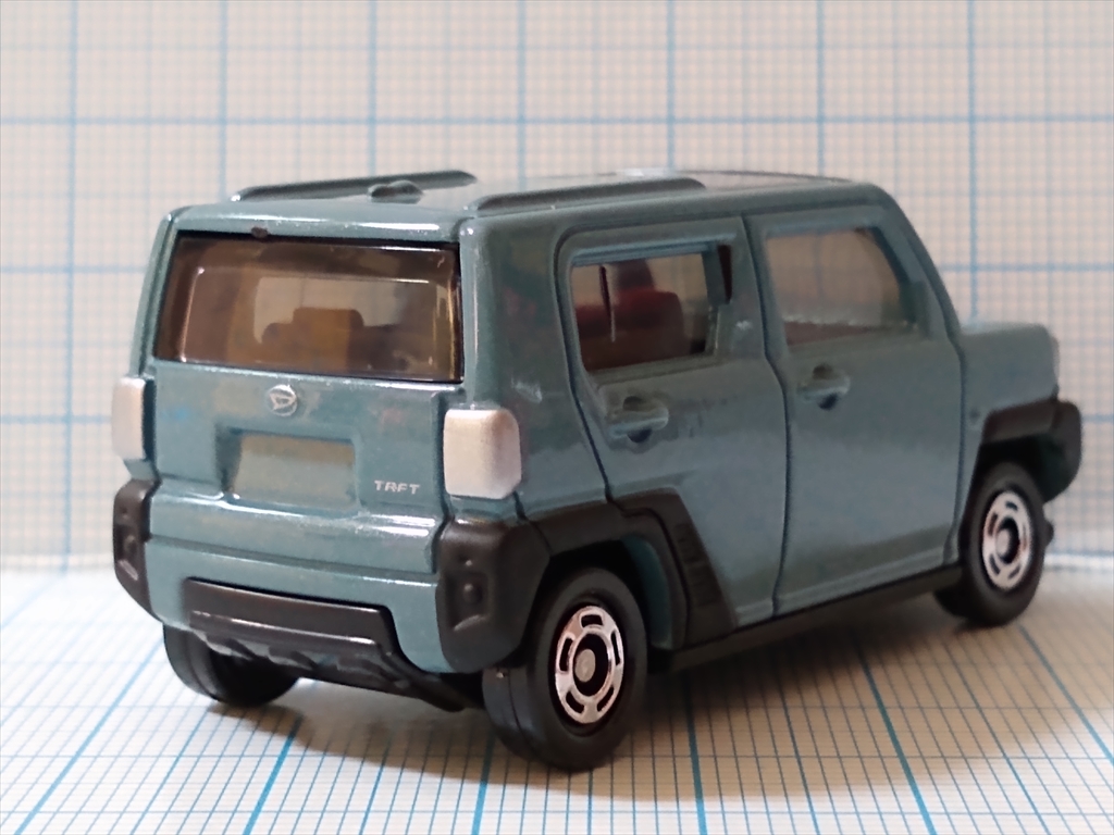 トミカ No.47 ダイハツ タフトの画像４