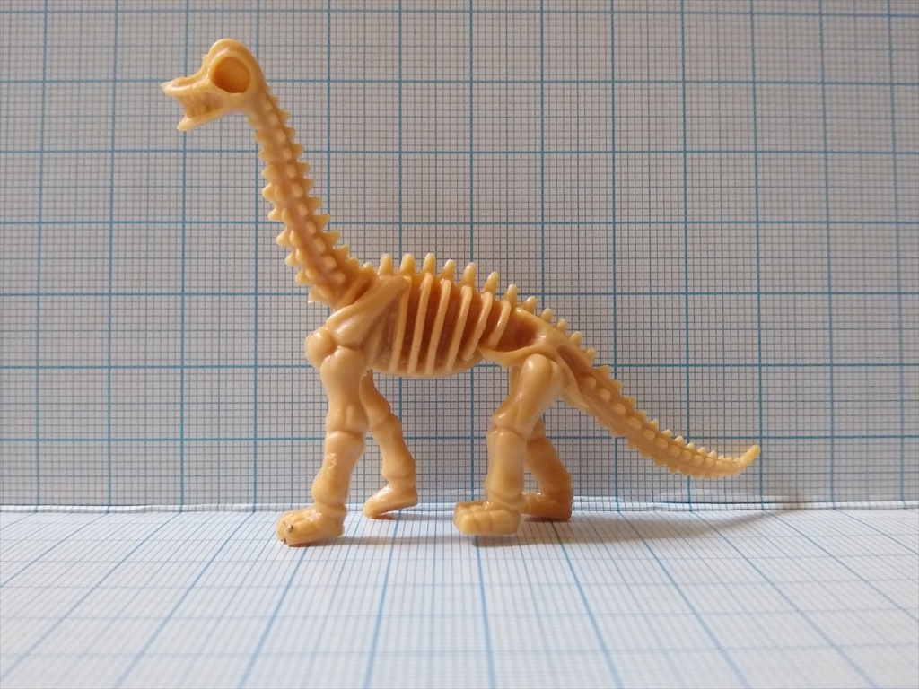 カプセルトイ 恐竜の化石ミュージアム ブラキオサウルス（レビュー）の画像２