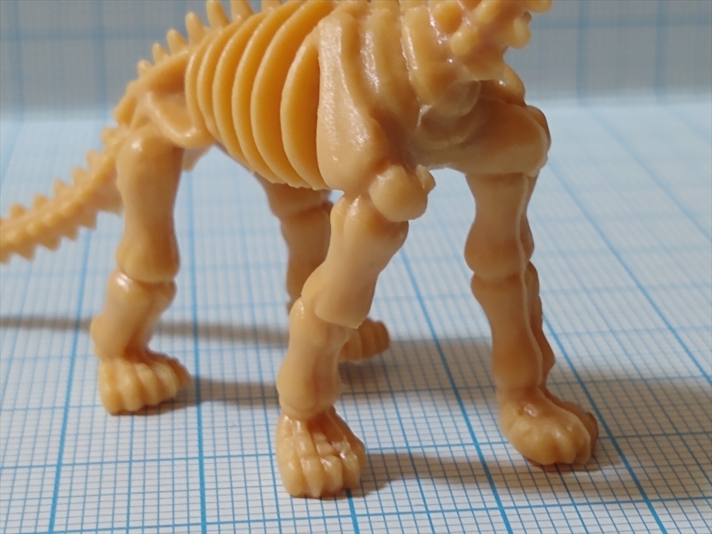 カプセルトイ 恐竜の化石ミュージアム ブラキオサウルス（レビュー）の画像