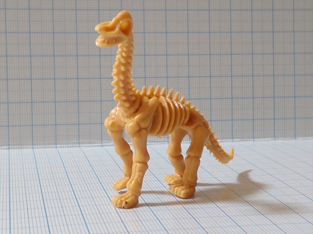 カプセルトイ 恐竜の化石ミュージアム ブラキオサウルス（レビュー）の画像