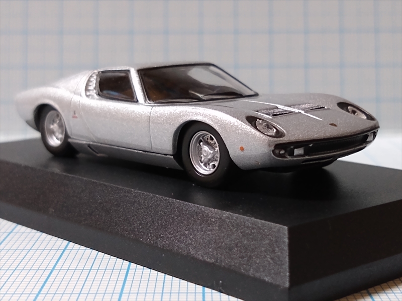 ランボルギーニ　ミニカー 71hc1upz1hL._UF894,1000_QL80_.jpg