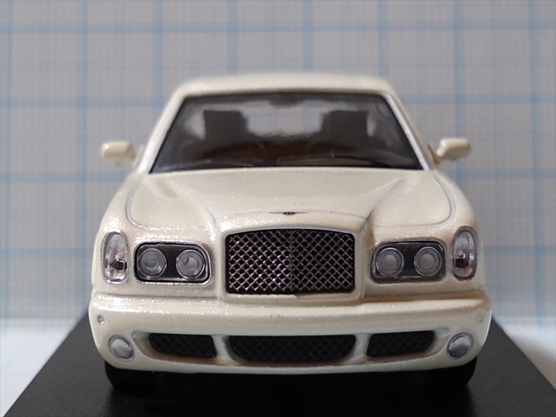 ベントレー ミニカーコレクション BENTLEY ARNAGE Tの画像１