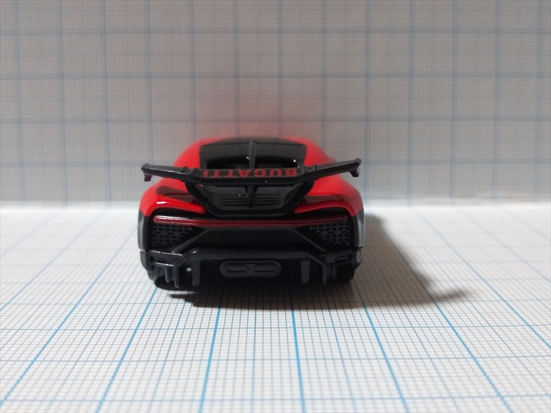 トミカ No.37 ブガッティ シロン ピュアスポーツ（初回特別仕様）の画像３