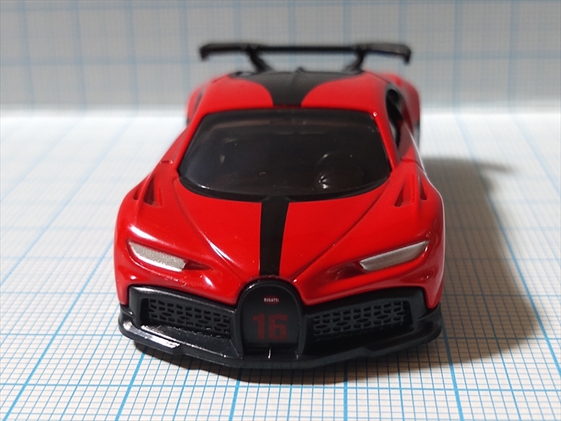 トミカ No.37 ブガッティ シロン ピュアスポーツ（初回特別仕様）の画像