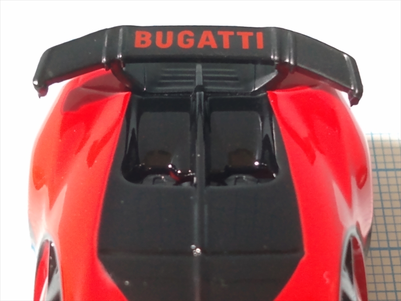 トミカ No.37 ブガッティ シロン ピュアスポーツ（初回特別仕様）の画像５