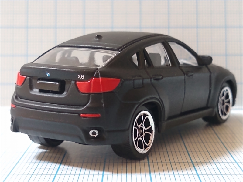 マジョレットミニカーBMW X6の画像４