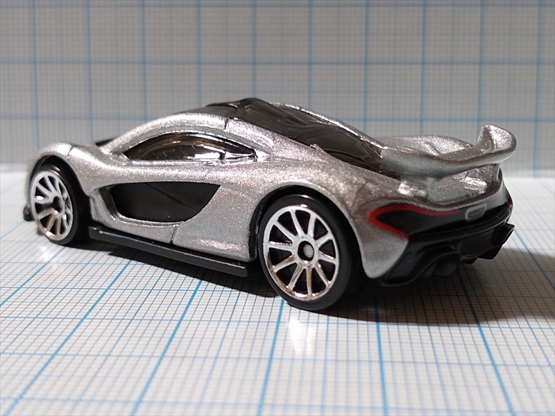ホットウィール マクラーレン・P1の画像