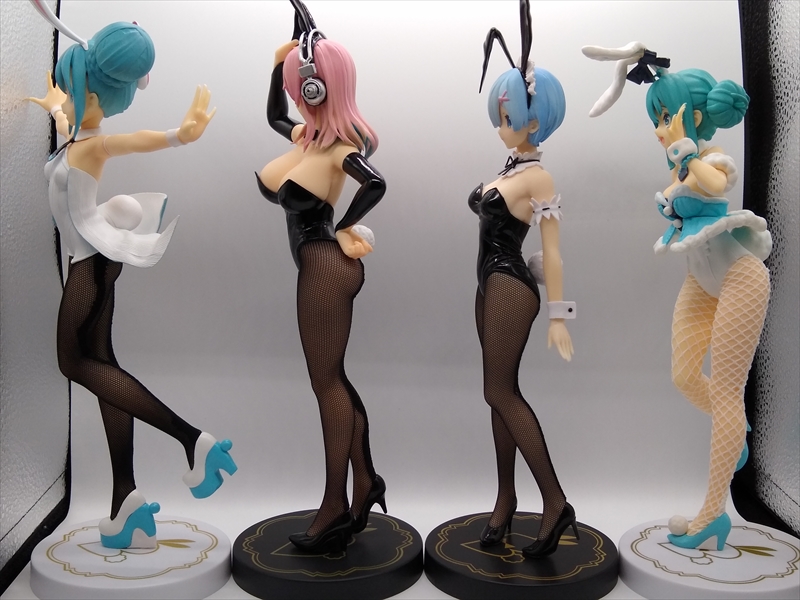 プライズフィギュア BiCute Bunnies Figure レム そに子 初音ミク 並べて撮影してみました。の画像１