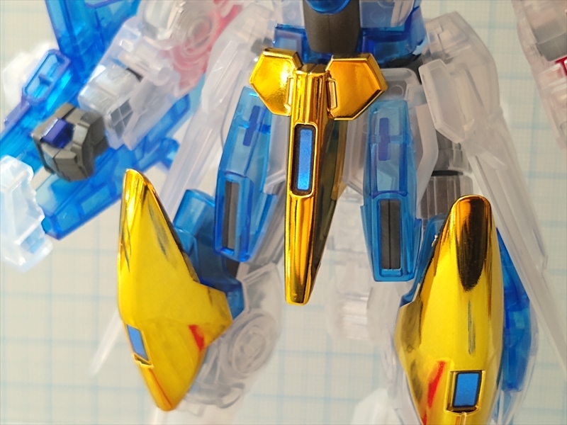 1/144 HGUC LM314V23/24 V2アサルトバスターガンダム クリアカラー＆メッキVer. の画像