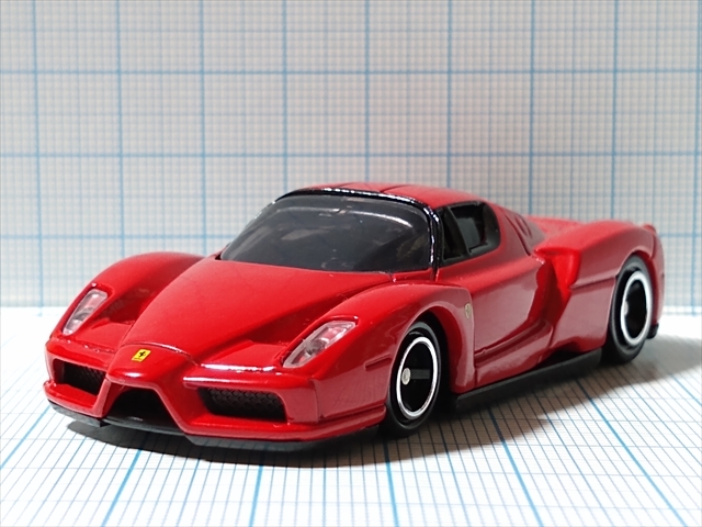 トミカ No.11 エンツォ フェラーリの画像３