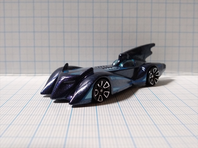 ホットウィール BATMOBILEの画像