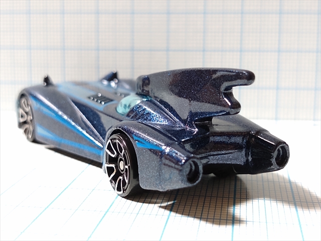 ホットウィール BATMOBILEの画像