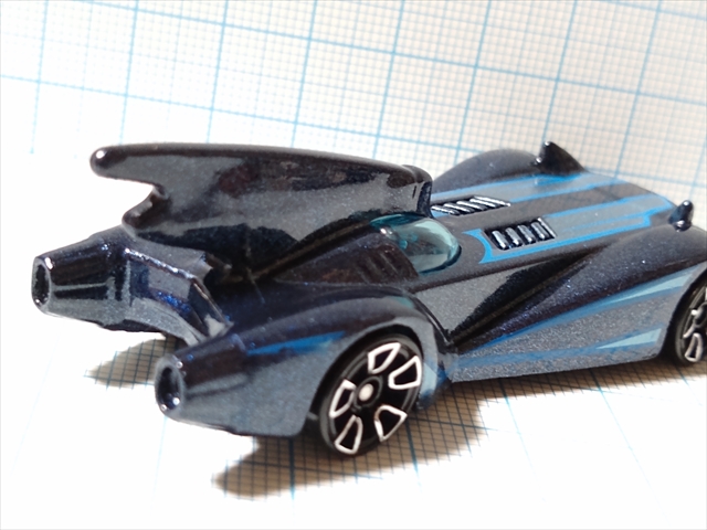 ホットウィール BATMOBILEの画像