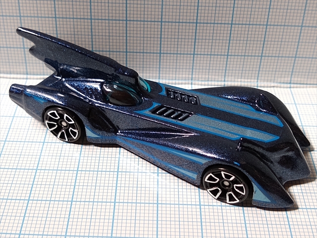 ホットウィール BATMOBILEの画像