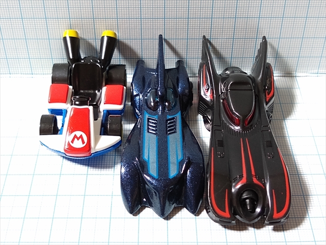 ホットウィール BATMOBILEの画像