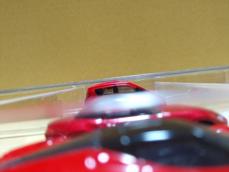 セリア クリアケース 2トレー　ミニカー入るのか！！の画像