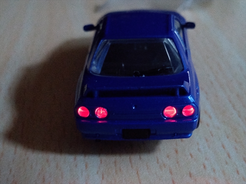 ガシャポン ULTIMATE LUMINOUS GT　SKYLINE GT-R[R32]組み立ての画像