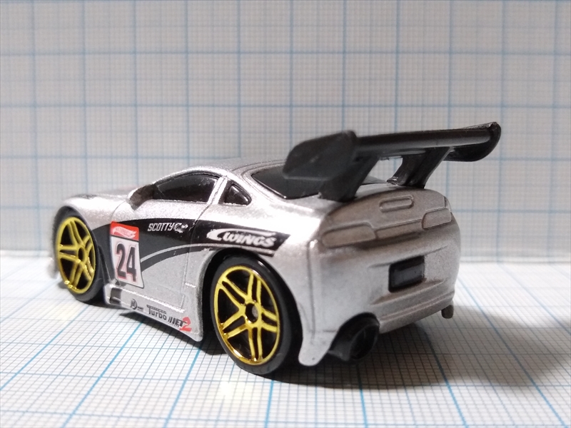 ホットウィール トゥーンド トヨタ スープラ シルバーの画像