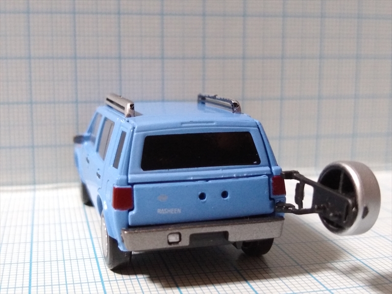 カプセルトイ スタンド・ストーンズ 1/64 日産 RASHEEN（レビュー）の画像