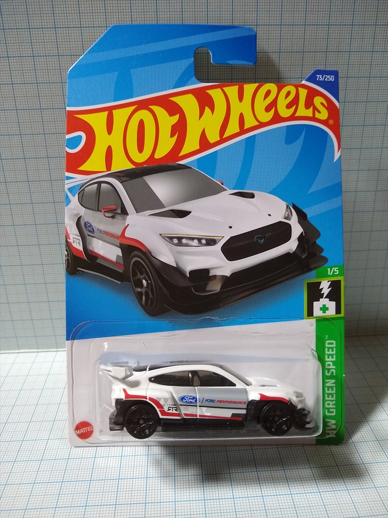 （レビュー）ホットウィール FORD MUSTANG MACH-E 1400の画像