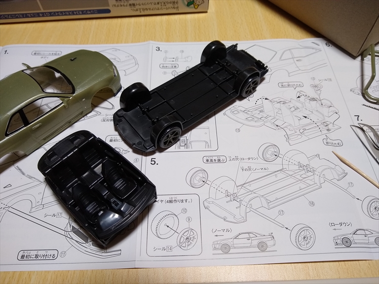 （レビュー）楽プラ ニッサン R34 スカイライン GT-R ニュル/ミレ二アムジェイド作ってみました！の画像