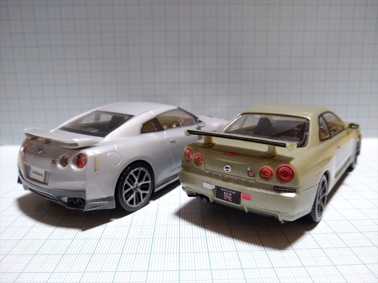 (レビュー)楽プラ アオシマ ザ・スナップ キット ニッサン R34 スカイライン GT-R ニュル/ミレニアムジェイドの画像