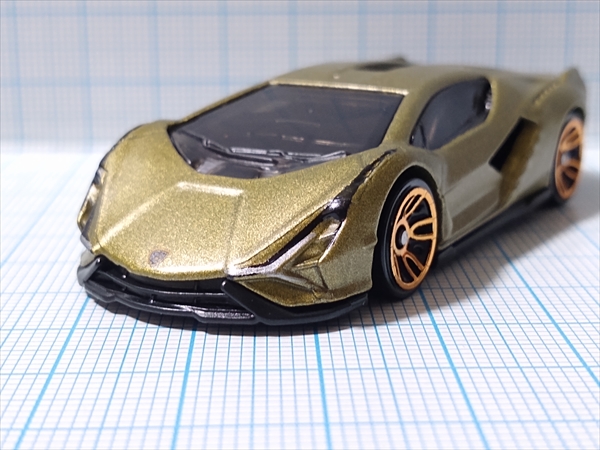 （レビュー）ホットウィール LAMBORGHINI SIÁN FKP 37の画像