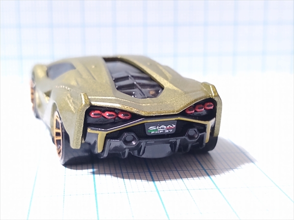 （レビュー）ホットウィール LAMBORGHINI SIÁN FKP 37の画像