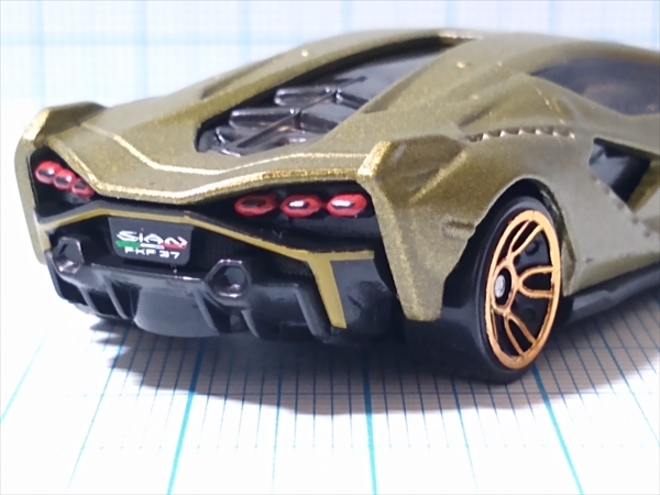 （レビュー）ホットウィール LAMBORGHINI SIÁN FKP 37の画像