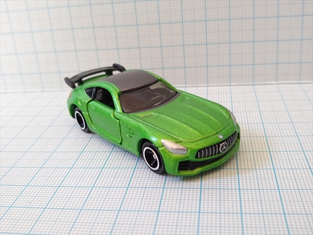 (レビュー)トミカ No.7 メルセデス-AMG GT Rの画像