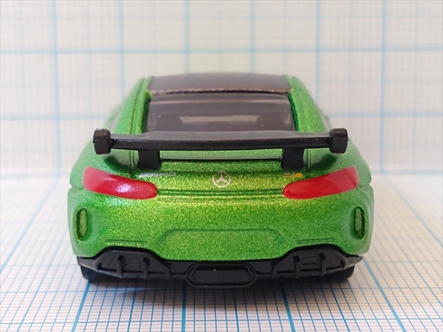 (レビュー)トミカ No.7 メルセデス-AMG GT Rの画像