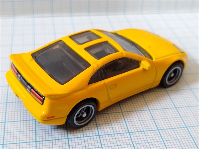 （レビュー）ホットウィールプレミアム NISSAN 300ZX TWIN TURBO【MODERN CLASSICS 1/5】の画像