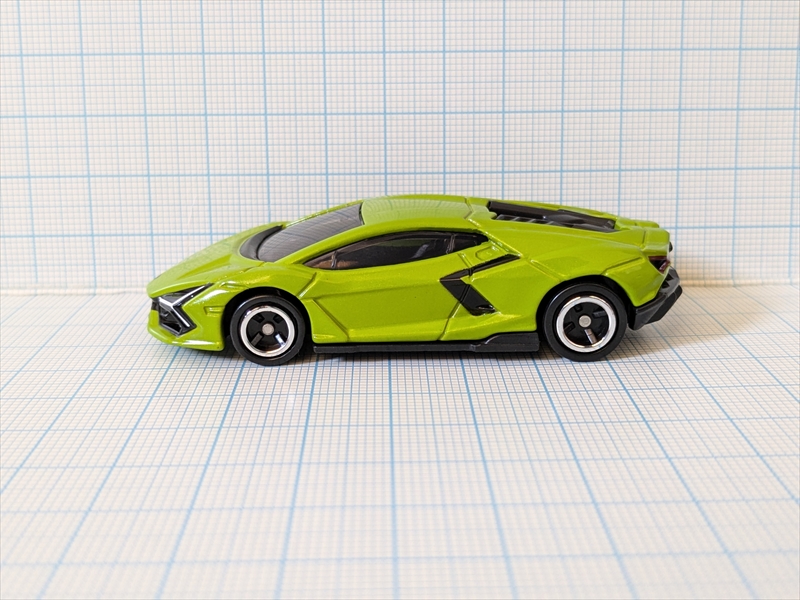 レビュー）トミカ No.107 ランボルギーニ レヴエルト（初回特別仕様
