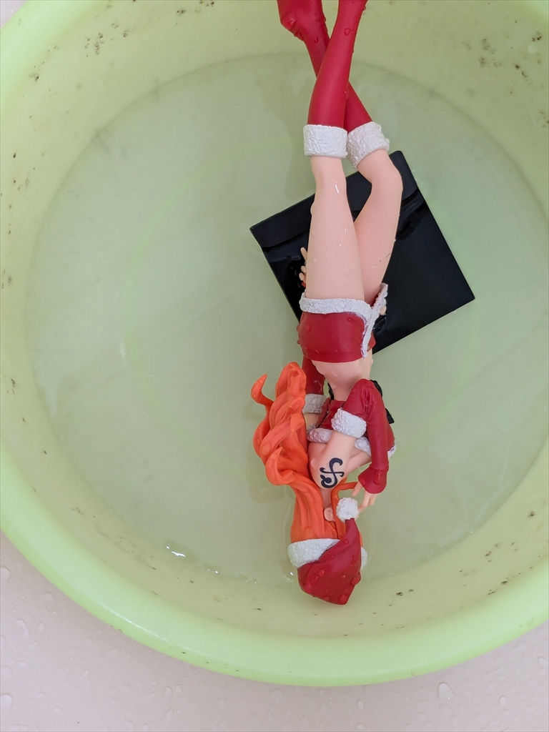 中古で買った汚れていたフィギュアをクリーニングしてみた！！の画像
