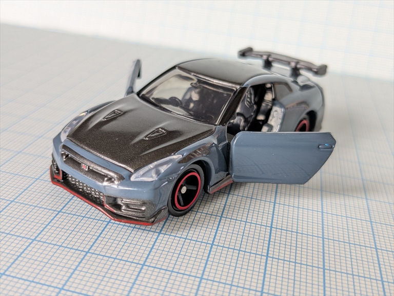 （レビュー）トミカ No.60 日産GT-R NISMOの画像