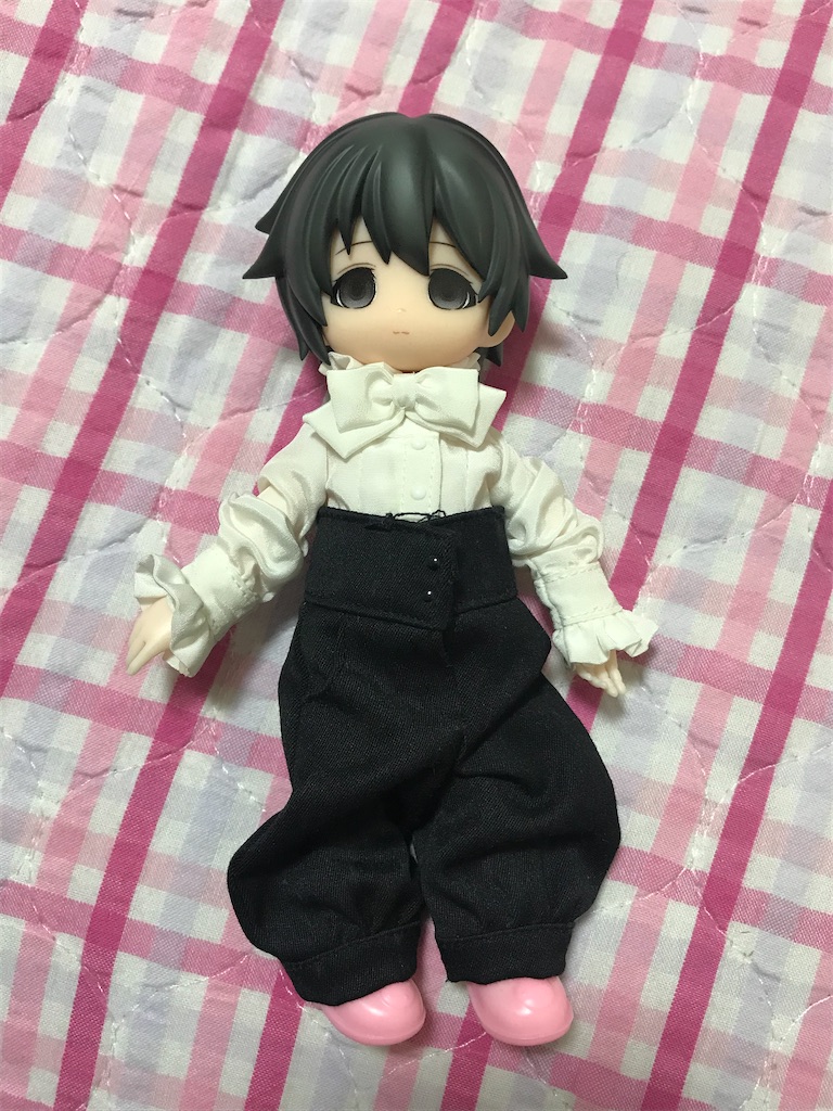 ドール】セリアドールとオビツろいどとねんどろいどどーる比較