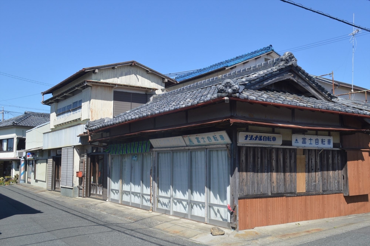f:id:AyC:20190328210828j:plain f:id:AyC:20190328210828j:plain