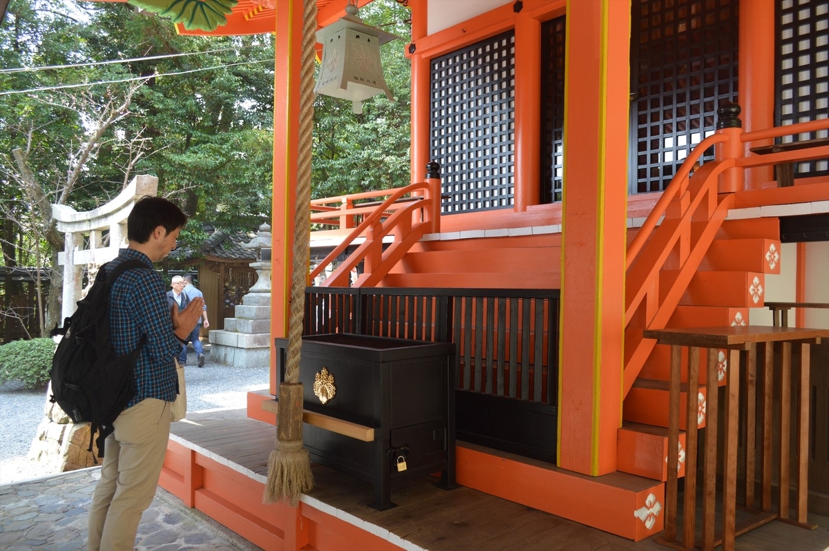 f:id:AyC:20190409032828j:plain f:id:AyC:20190409032828j:plain