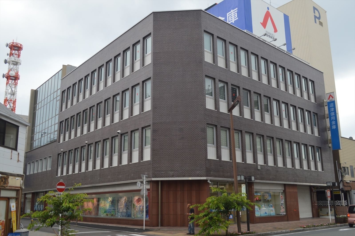 f:id:AyC:20190611214803j:plain f:id:AyC:20190611214803j:plain