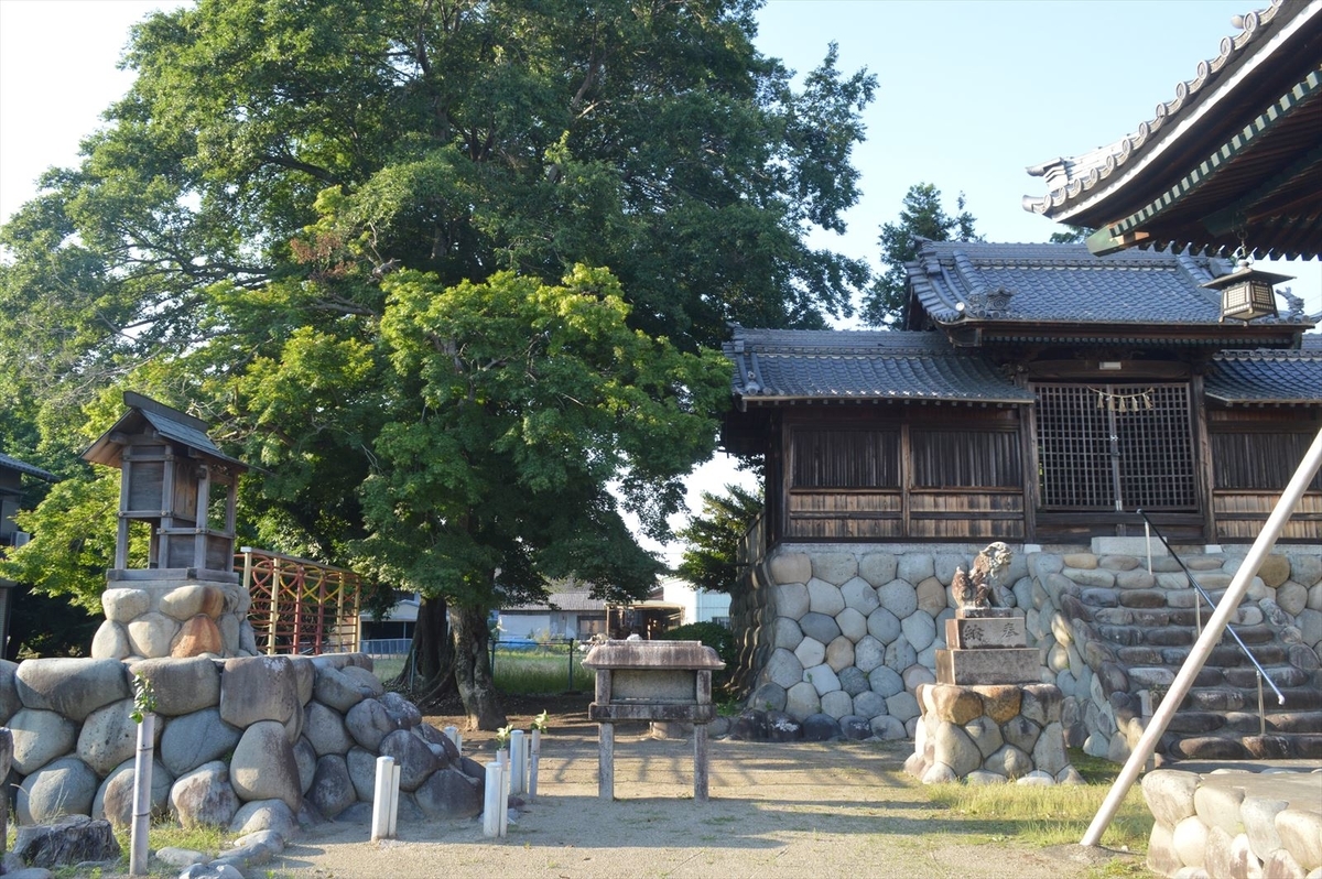 f:id:AyC:20190614030830j:plain f:id:AyC:20190614030830j:plain