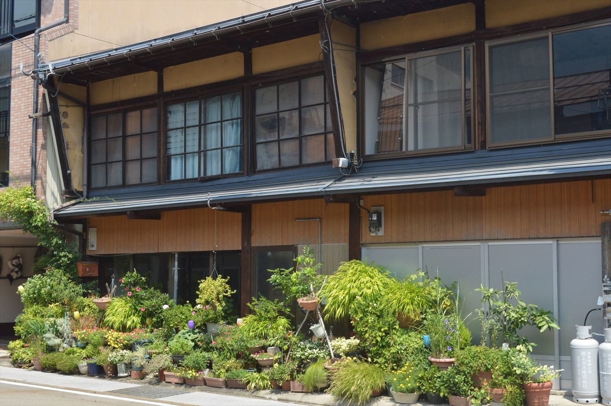 f:id:AyC:20190806003831j:plain f:id:AyC:20190806003831j:plain