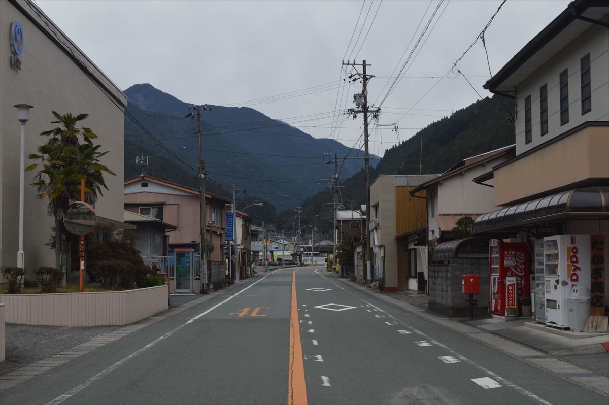 f:id:AyC:20191223223822j:plain
