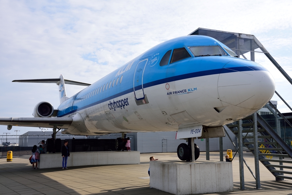 ◾️レア◾️エールフランス‐KLM 空港掲示板のプレート - メルカリ