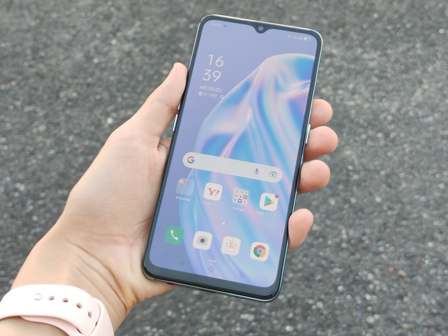 oppo　reno3A SIMフリースマホ　やや傷あり 2021年一番売れたSIMフリースマホ『OPPO Reno3 A』今でも使える