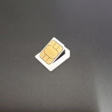 SIMカード入れ替え