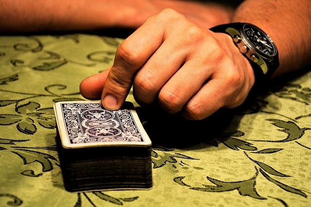 配られたカードで勝負するっきゃないのさ はっとさせられる言葉たち